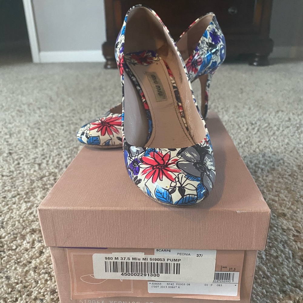 Miu Miu Floral Pumps size 37.5